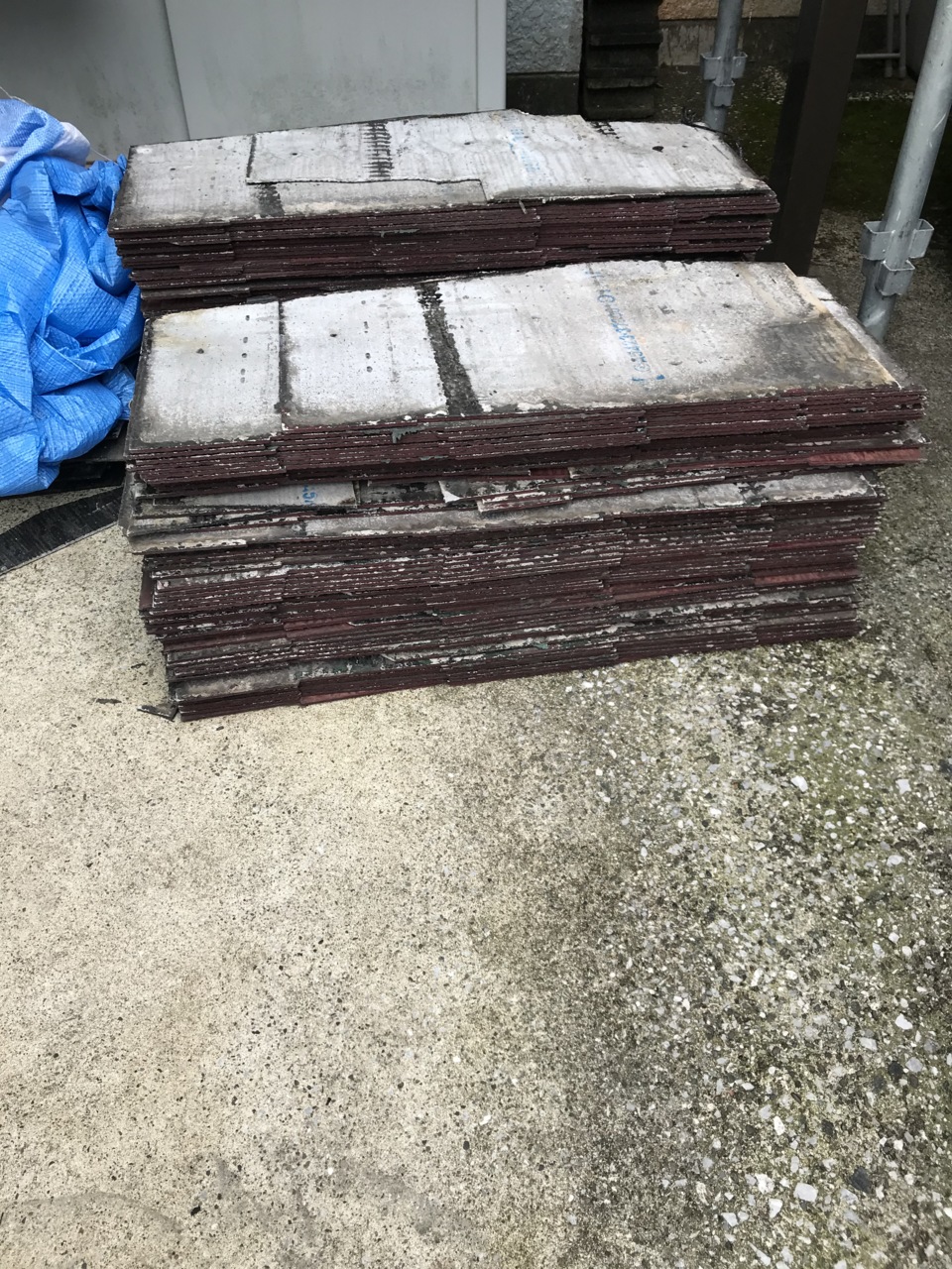 剥がしたカラーベスト